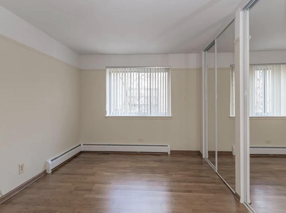 Winthrop Place 6124 N Winthrop Ave, Chicago, IL 60660