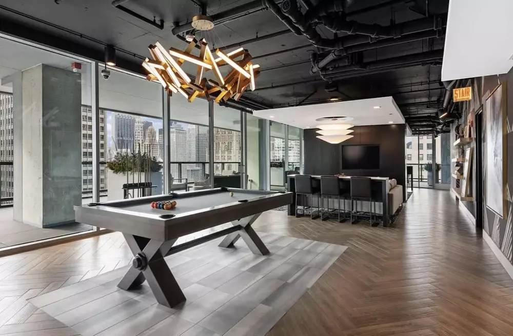 Aston 200 E Illinois St, Chicago, IL 60611