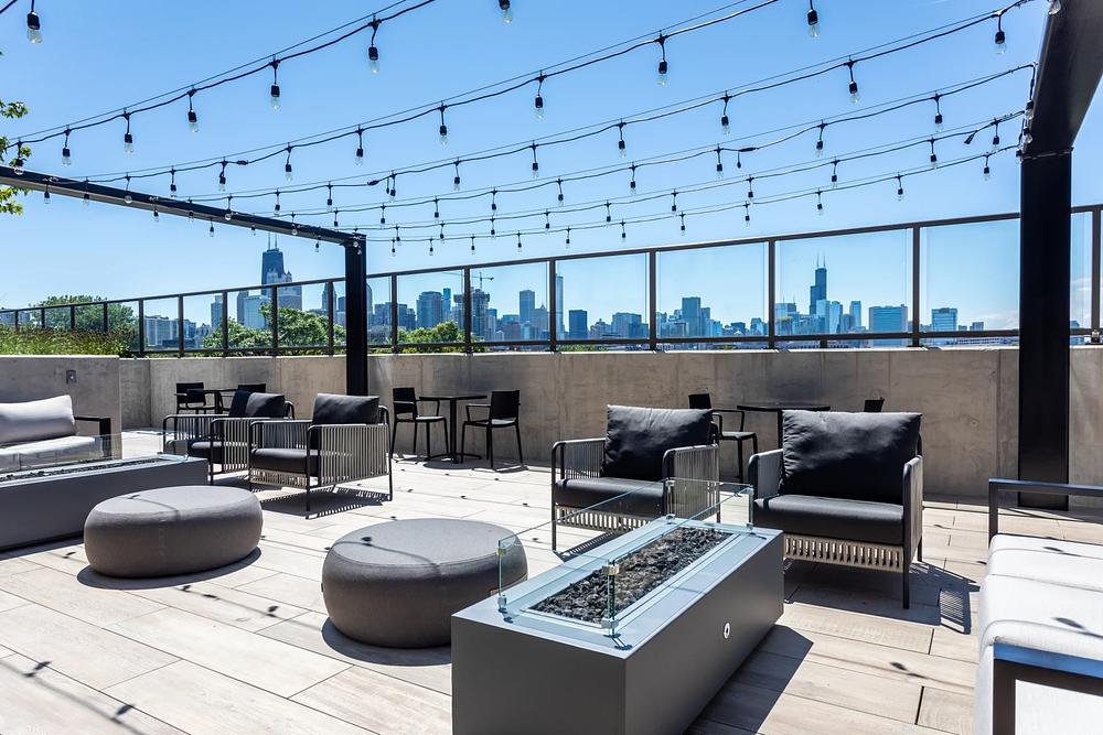 North+Vine 633 W North Ave, Chicago, IL 60610