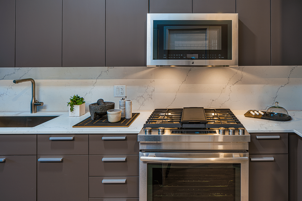 Gild 1210 N State Pkwy, Chicago, IL 60610