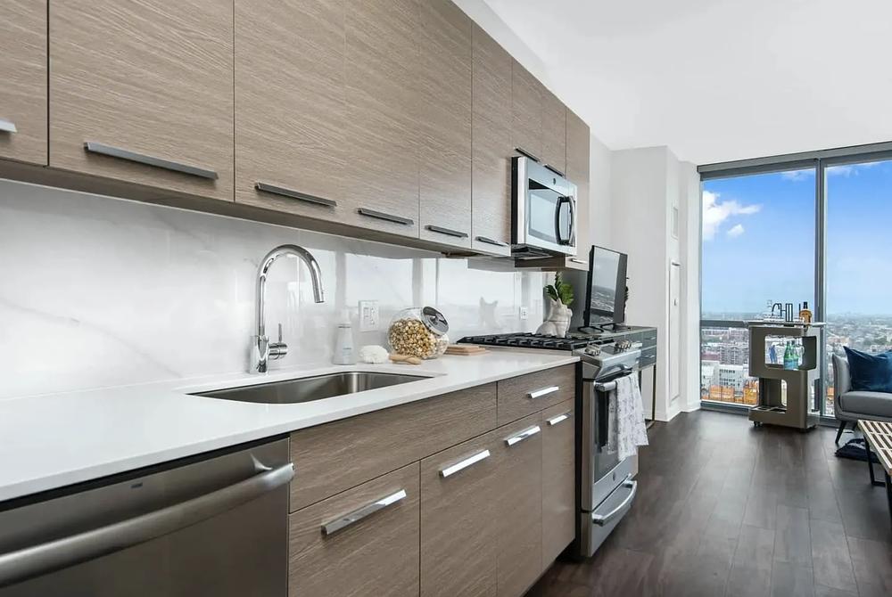 727 West Madison 727 W Madison St, Chicago, IL 60661
