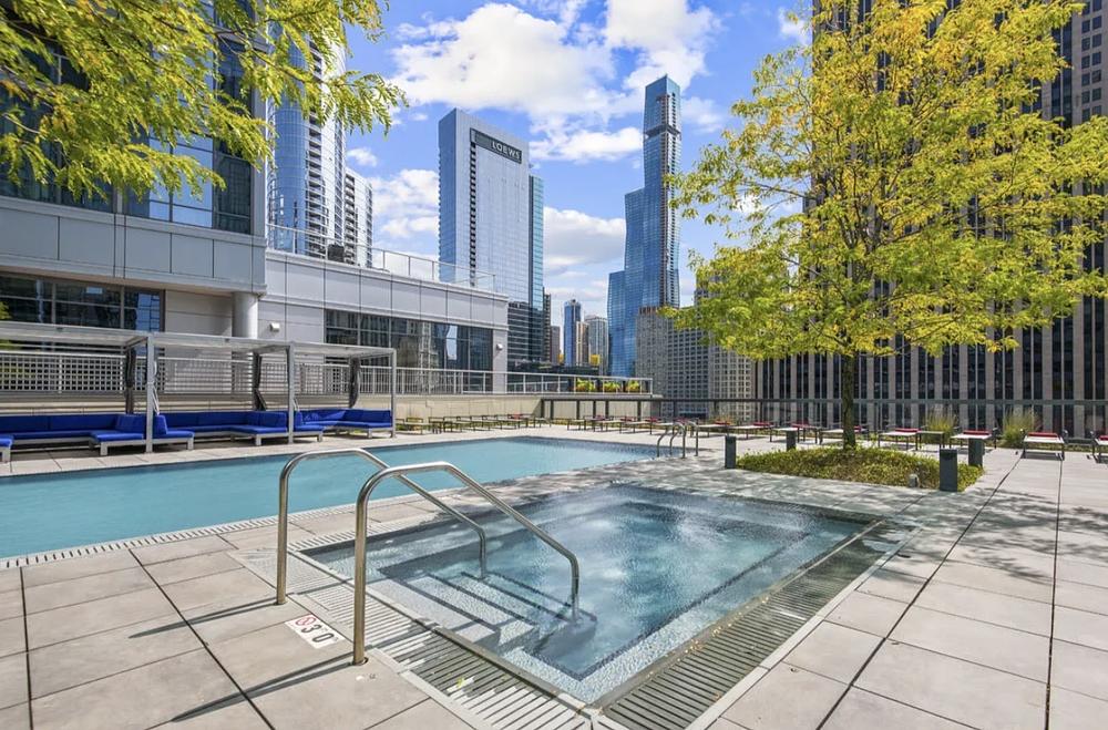 Optima Signature 220 E Illinois St, Chicago, IL 60611