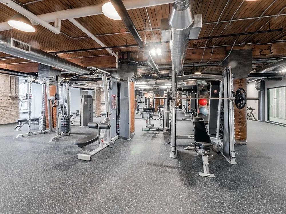 Lofts At River East 445 E Illinois St, Chicago, IL 60611