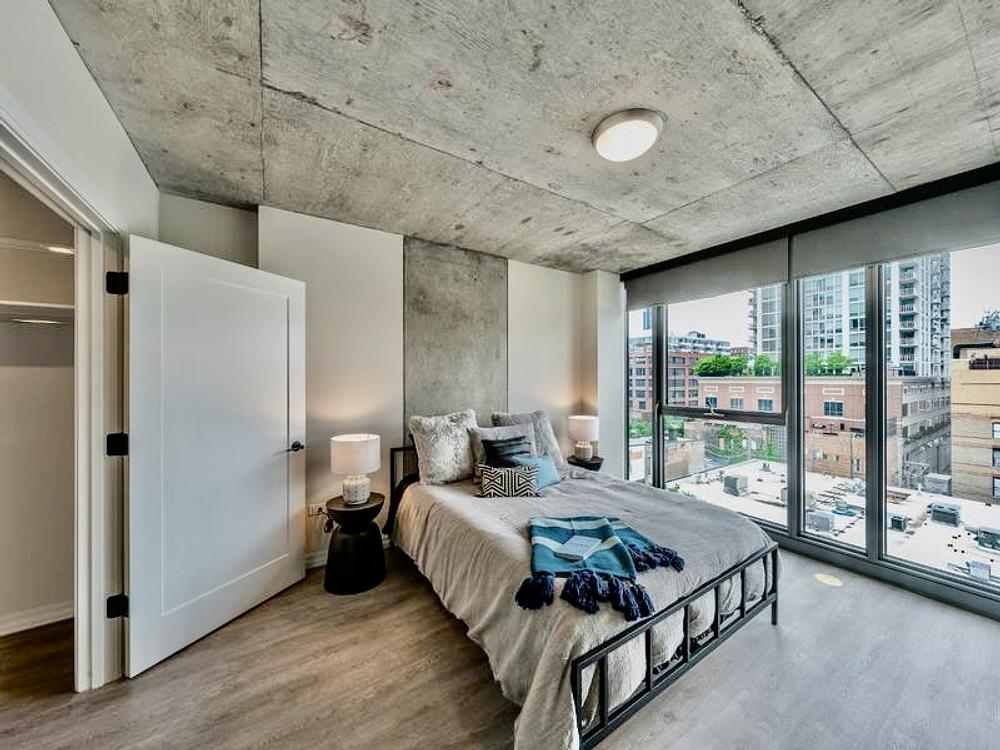 Marlowe 169 W Huron St, Chicago, IL 60654 River North - Leasing by Cross Street