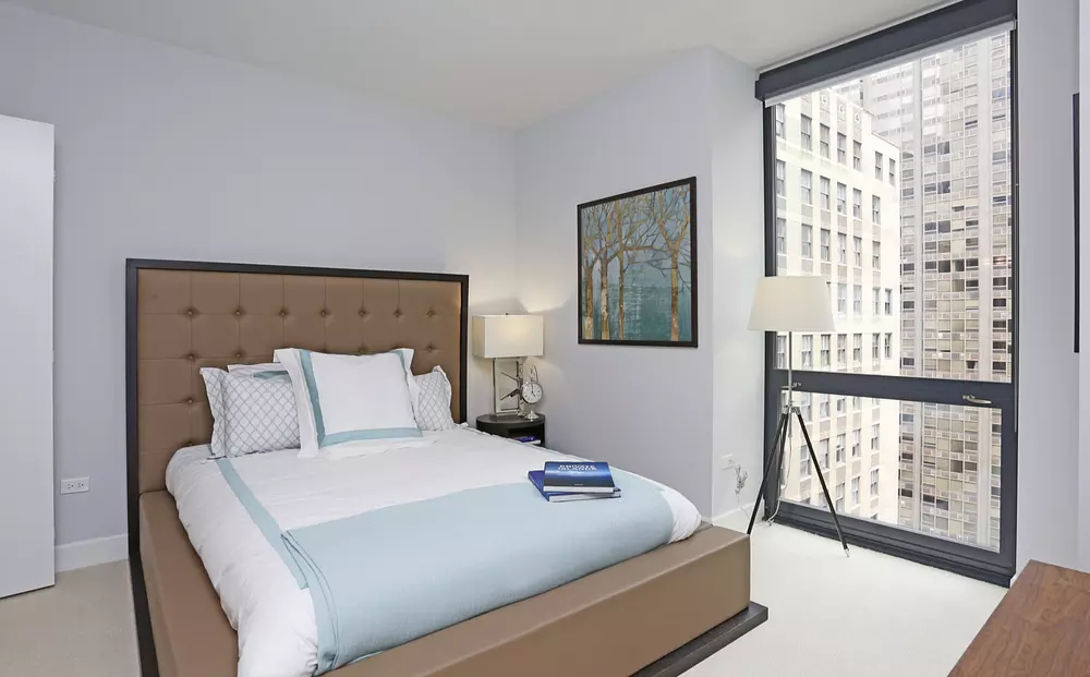 73 East Lake 73 E Lake St, Chicago, IL 60601