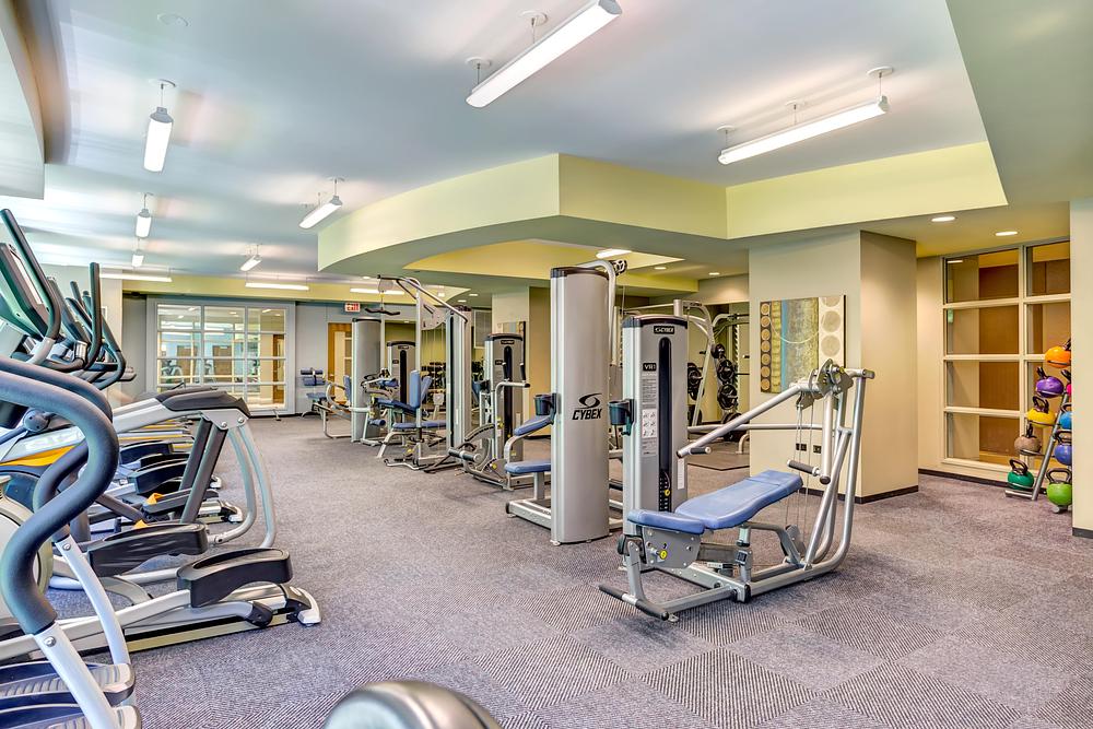 215 West Apartments 215 W Washington St, Chicago, IL 60606