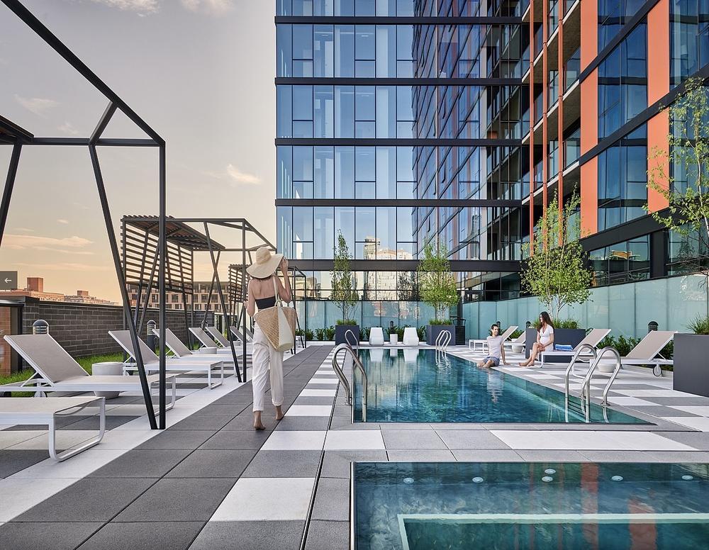 Fulbrix 160 N Elizabeth St, Chicago, IL 60607
