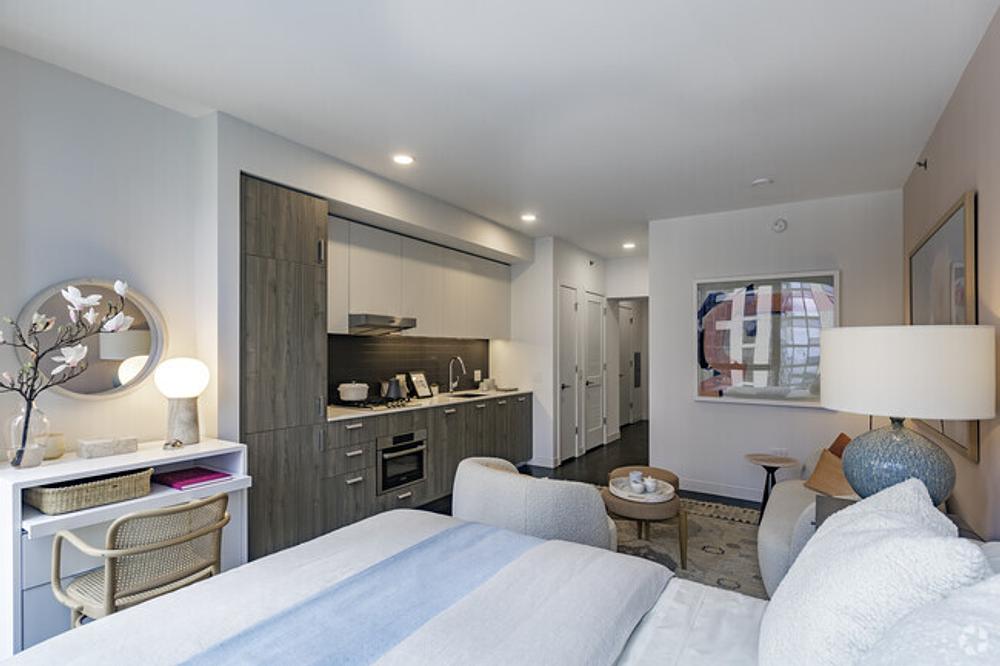 Cascade 455 E Waterside Dr, Chicago, IL 60601