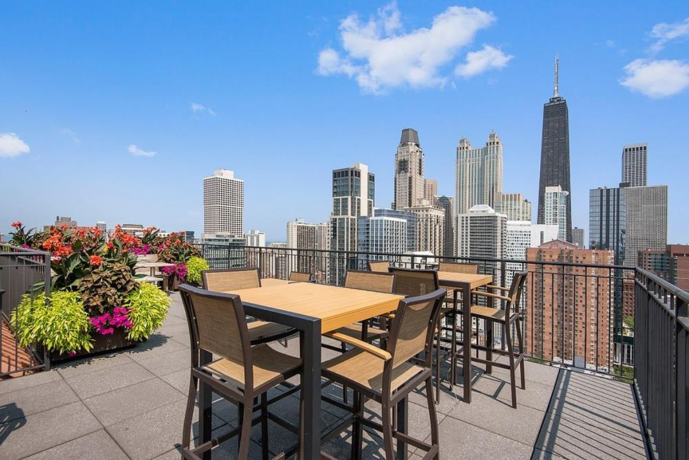 100 West Chestnut Apartments 100 W Chestnut St, Chicago, IL 60610