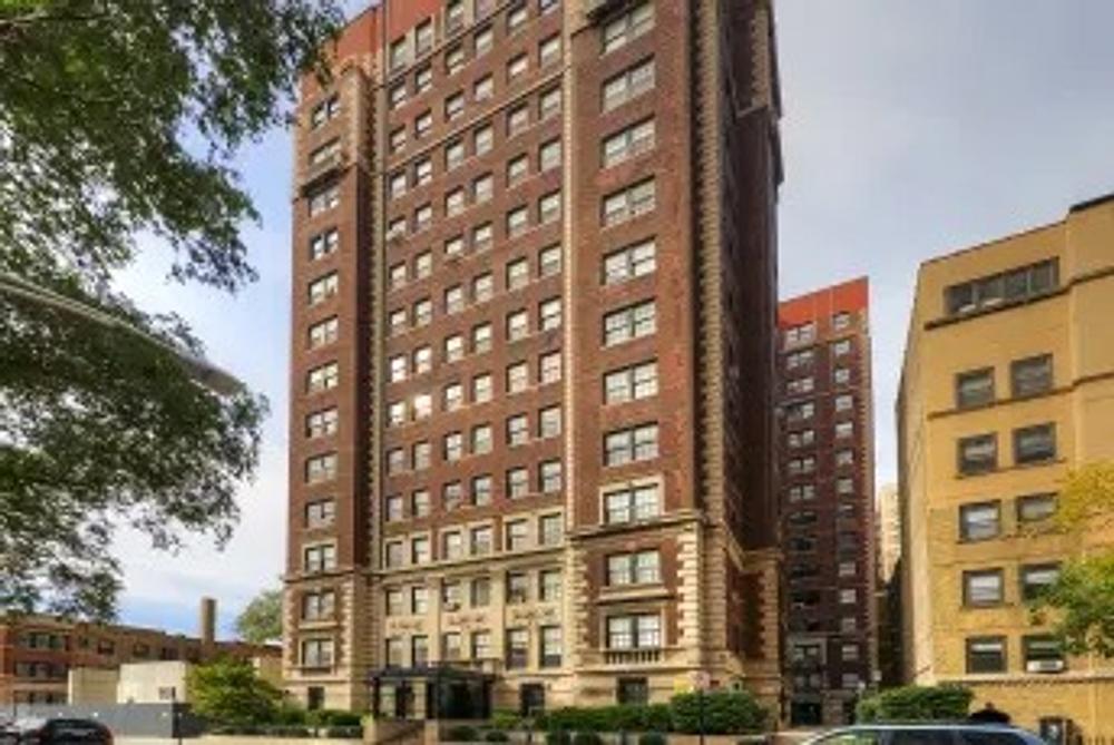 422 & 424 W Melrose 422-424 W Melrose St, Chicago, IL 60657