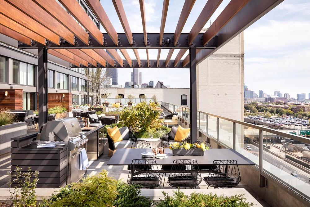 Landmark West Loop 1035 W Van Buren St, Chicago, IL 60607