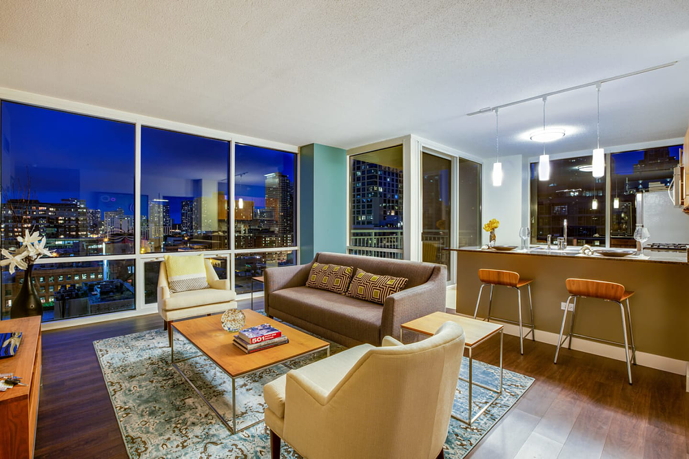 Flair Tower 222 W Erie St, Chicago, IL 60654