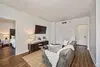 Seneca 200 E Chestnut St, Chicago, IL 60611