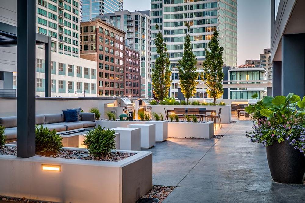 Alta Grand Central 221 W Harrison St, Chicago, IL 60607