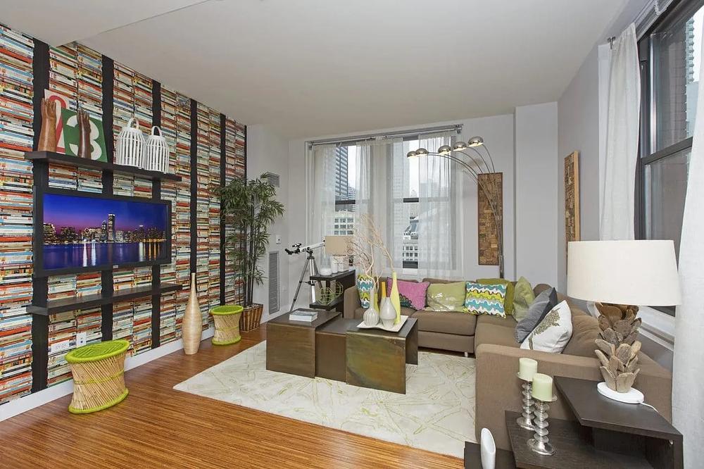 City Club Apartments MDA 63 E Lake St, Chicago, IL 60601