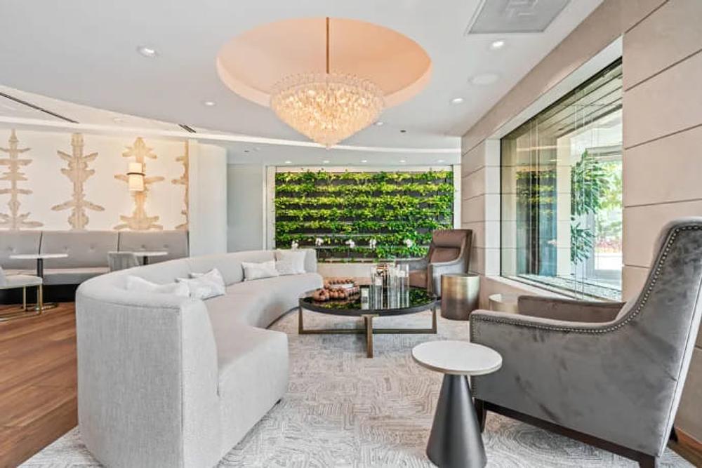 Hubbard Place 360 W Hubbard St, Chicago, IL 60654