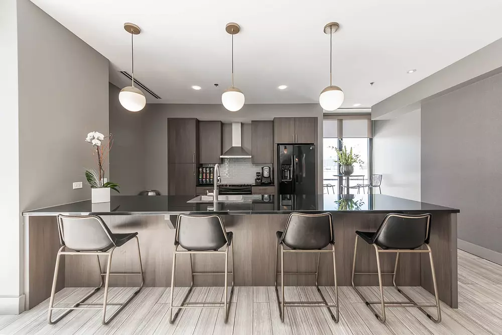 The Scott Residences 211 W Scott St, Chicago, IL 60610