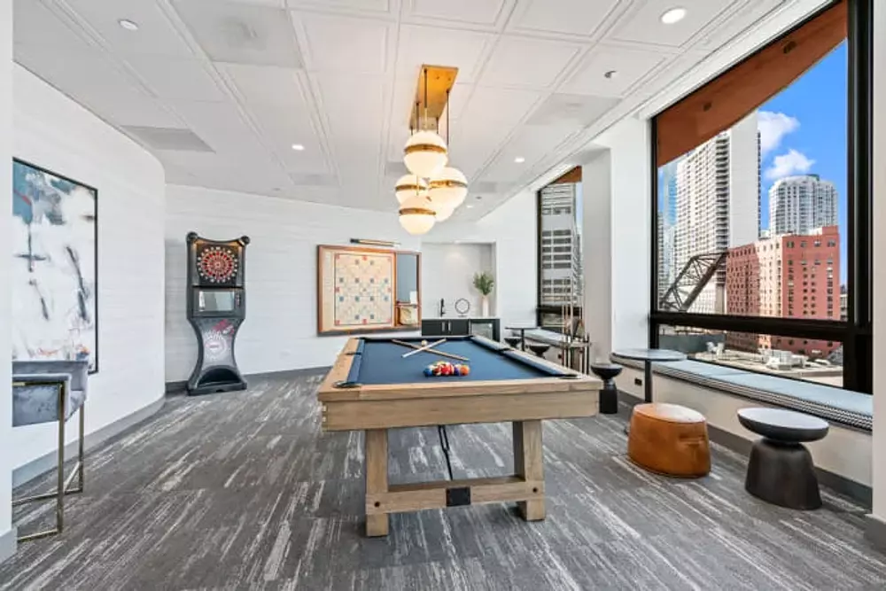 Hubbard Place 360 W Hubbard St, Chicago, IL 60654
