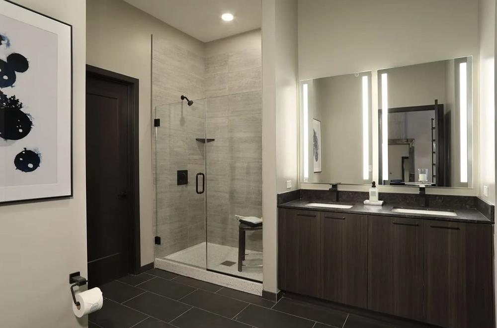 Union West 939 W Washington Blvd, Chicago, IL 60606