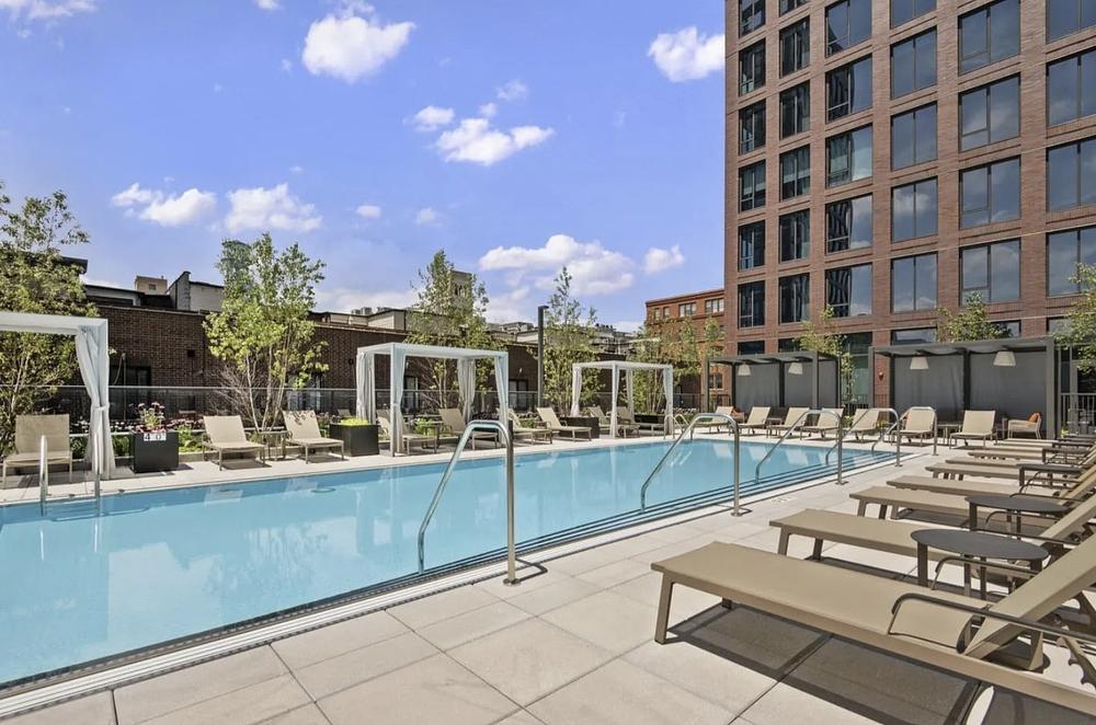 Union West 939 W Washington Blvd, Chicago, IL 60606