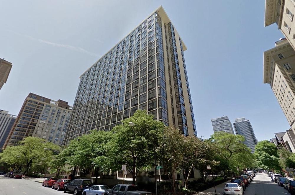 65 East Scott 65 East Scott Chicago, IL 60610