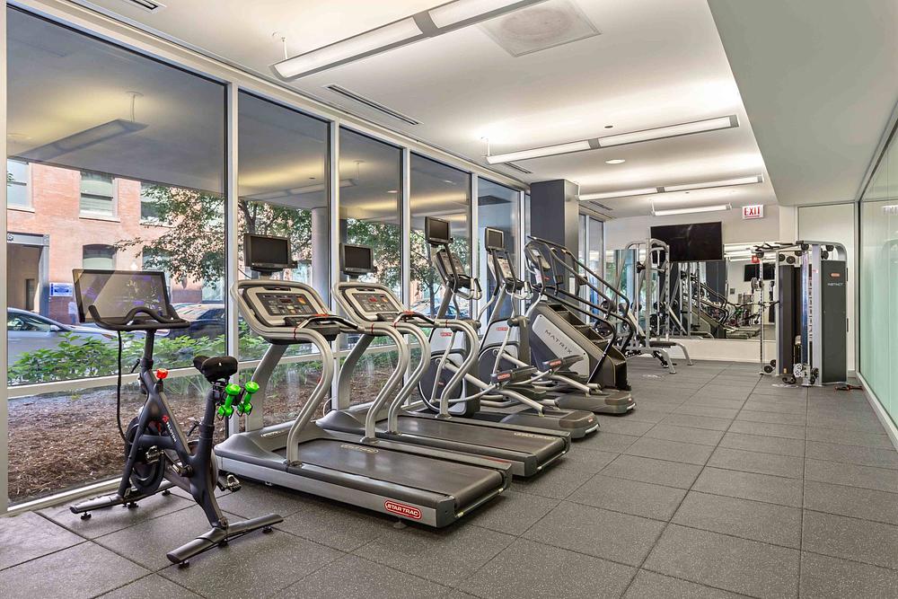Circa 922 922 W Washington Blvd, Chicago, IL 60607