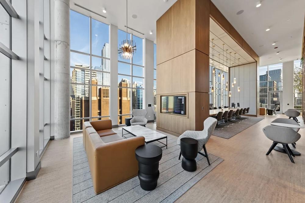AMLI 808 808 N Wells Street, Chicago, IL 60610