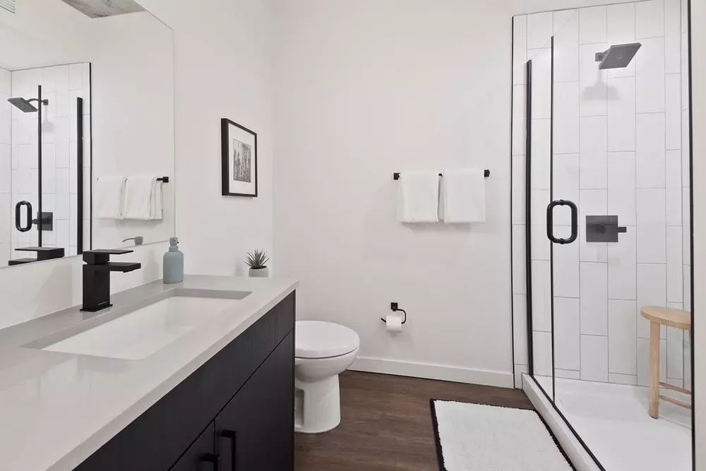 Hugo River North 751 N Hudson Ave, Chicago, IL 60654