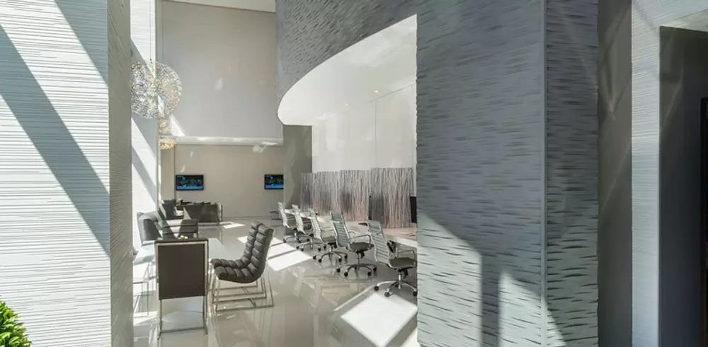 73 East Lake 73 E Lake St, Chicago, IL 60601