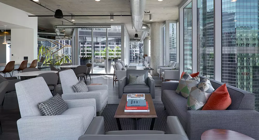 Linea Apartments 215 W Lake St, Chicago, IL 60606