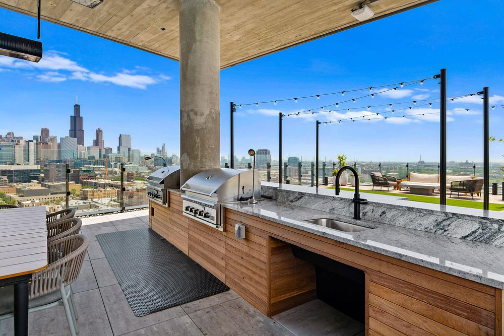 Parq Fulton 1400 W Randolph St, Chicago, IL 60607