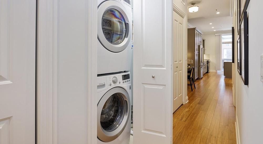 Monroe Aberdeen Place 1050 W Monroe St, Chicago, IL 60607 Fulton Market, West Loop - Leasing by Cross Street