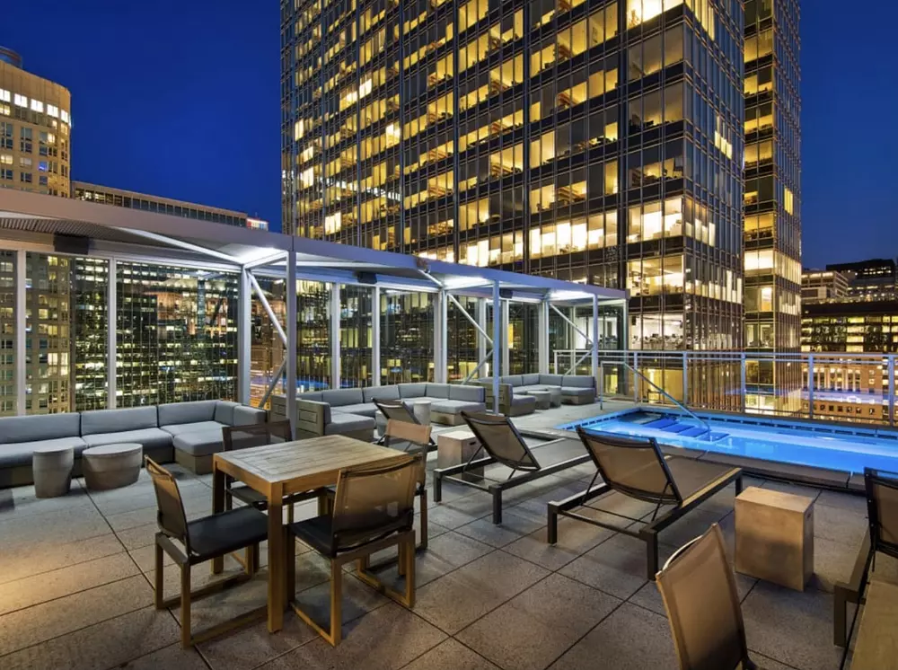 Env Chicago 161 W Kinzie St, Chicago, IL 60654