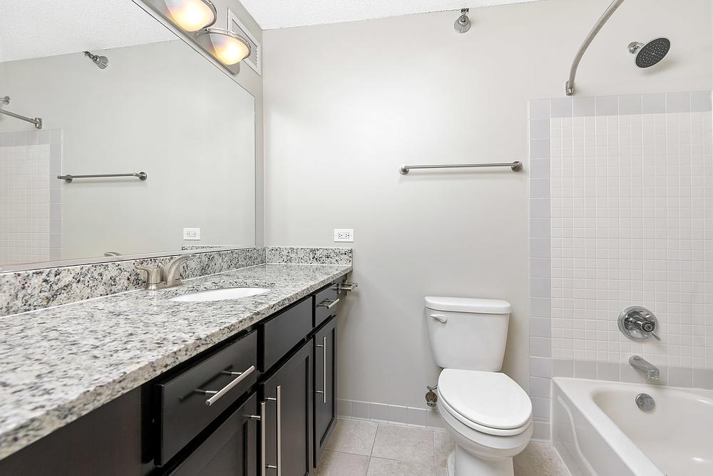 Cityfront Place 400 N McClurg Ct, Chicago, IL 60611