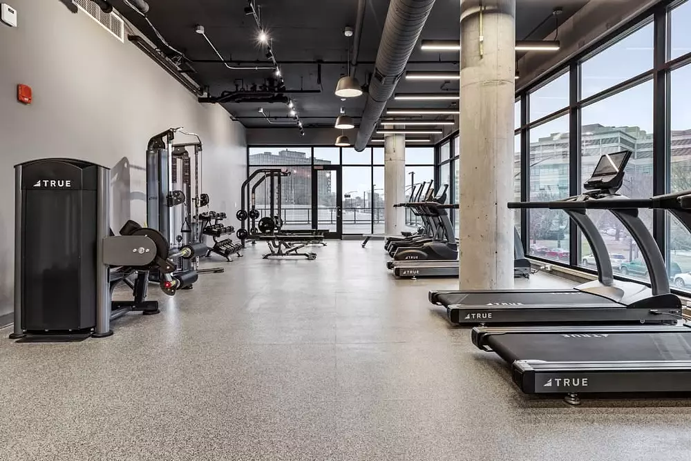 Cadence 2050 W Ogden Ave, Chicago, IL 60612