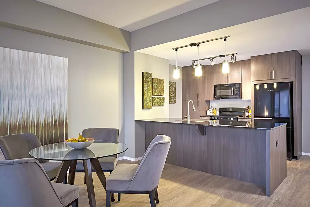 The Scott Residences 211 W Scott St, Chicago, IL 60610