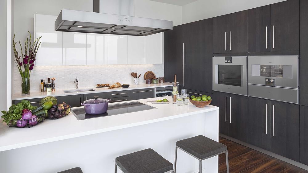 OneEleven 111 W Wacker Dr, Chicago, IL 60601