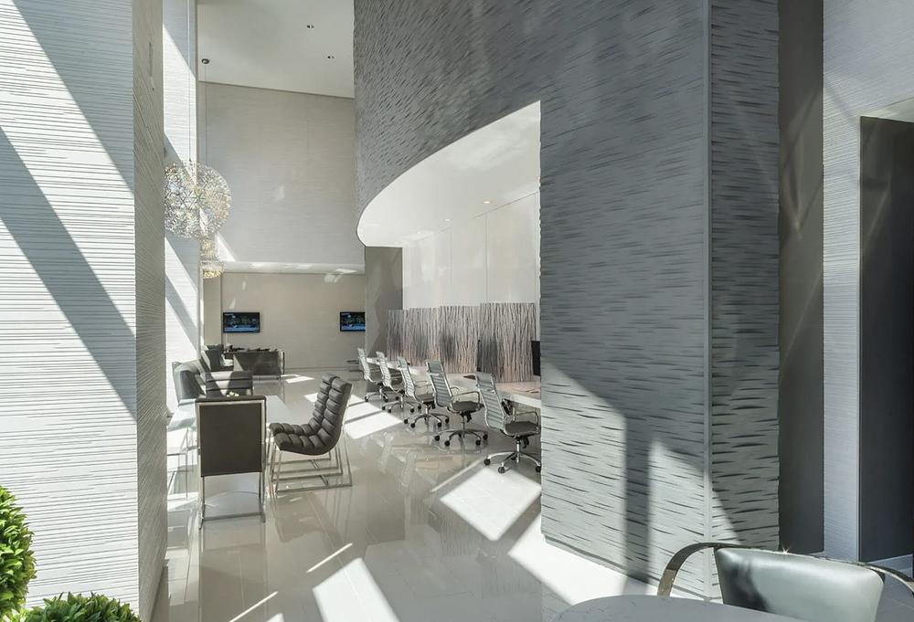 73 East Lake 73 E Lake St, Chicago, IL 60601