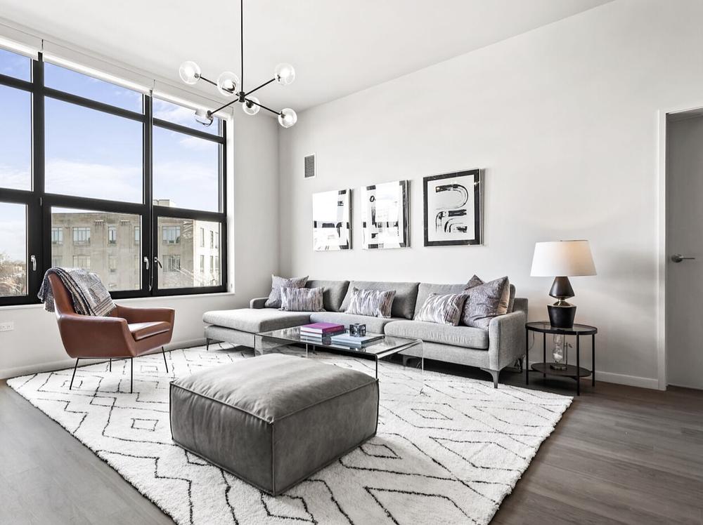 Logan Apartments 2522 N Milwaukee Ave, Chicago, IL 60647