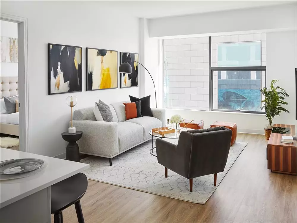 The Van Buren 808 W Van Buren St, Chicago, IL 60661