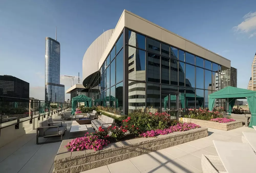 73 East Lake 73 E Lake St, Chicago, IL 60601