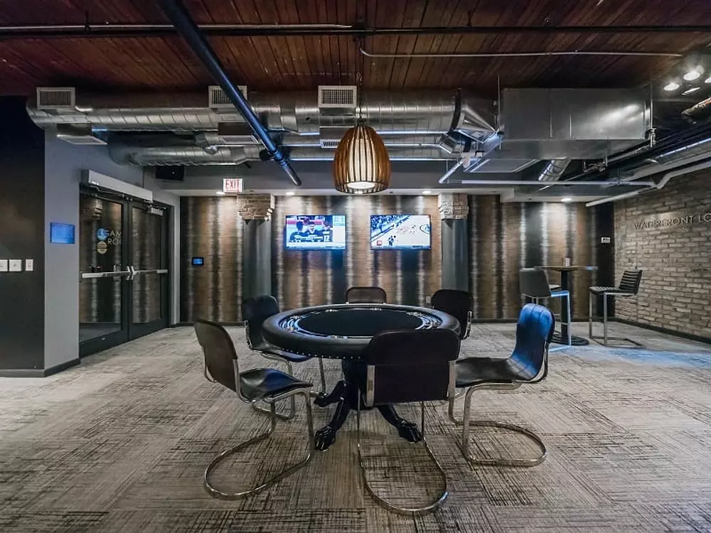 Lofts At River East 445 E Illinois St, Chicago, IL 60611