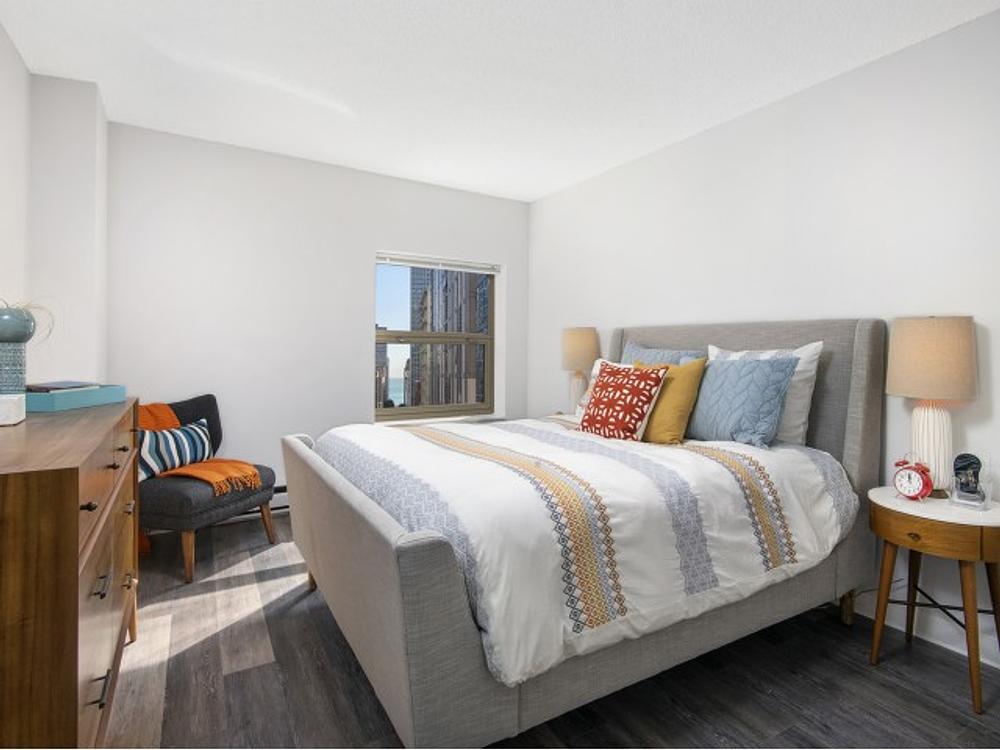 Chestnut Place 8 W Chestnut St, Chicago, IL 60610 Gold Coast - Leasing by Cross Street