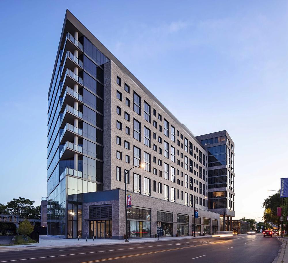 North+Vine 633 W North Ave, Chicago, IL 60610