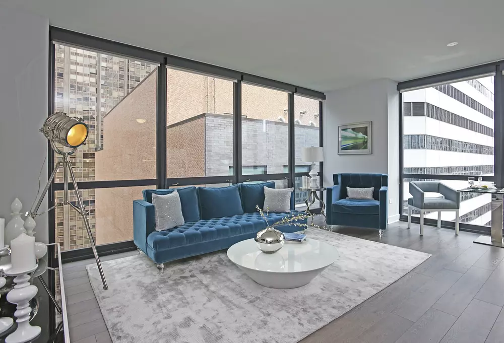 73 East Lake 73 E Lake St, Chicago, IL 60601