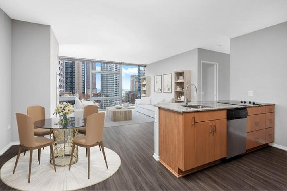 Aston 200 E Illinois St, Chicago, IL 60611