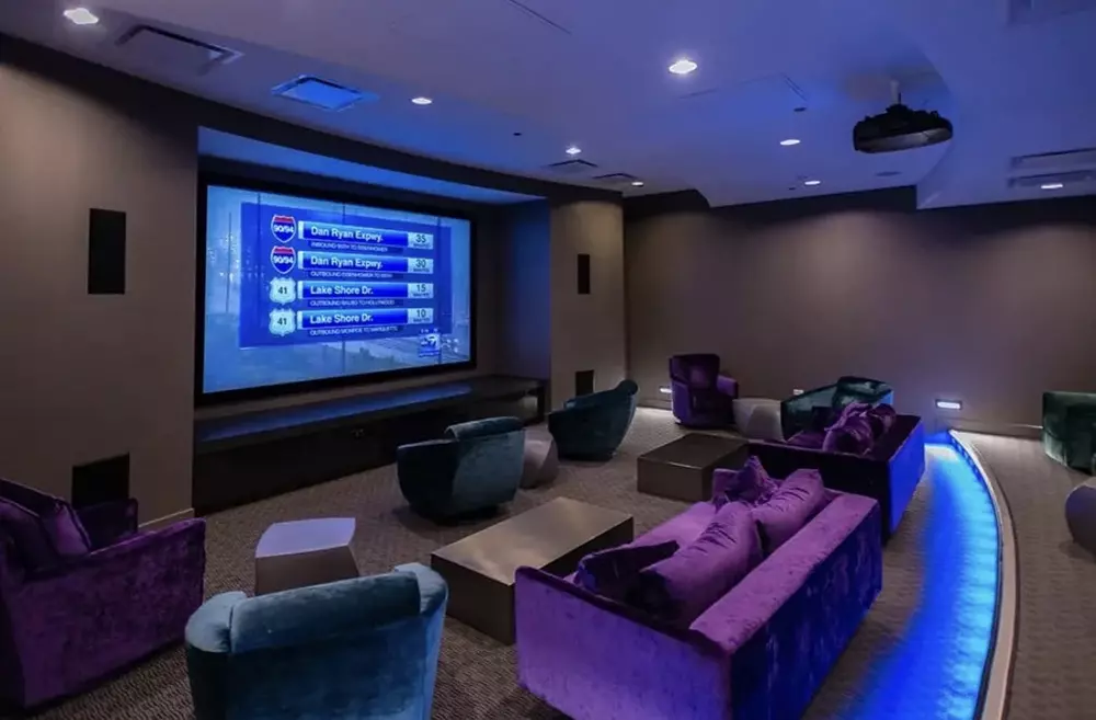 73 East Lake 73 E Lake St, Chicago, IL 60601