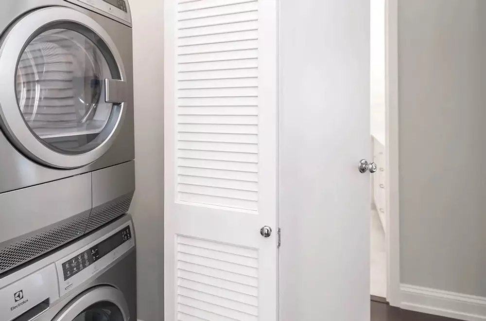 Astor House 1340 N Astor St, Chicago, IL 60610