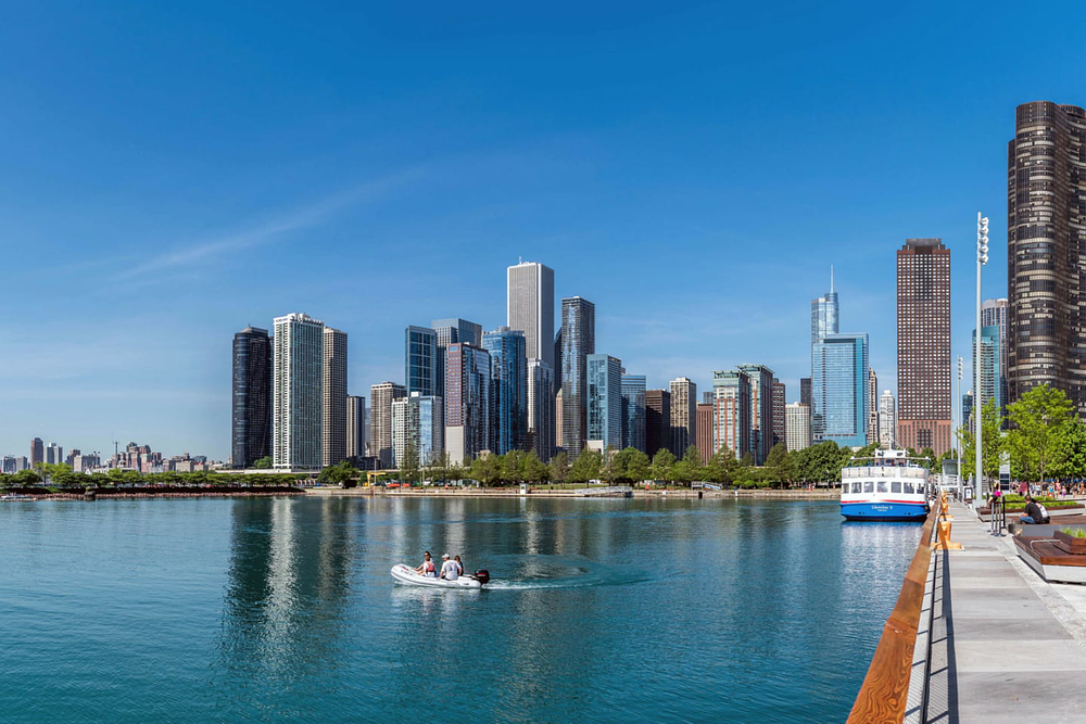Moment 545 N McClurg Ct, Chicago, IL 60611
