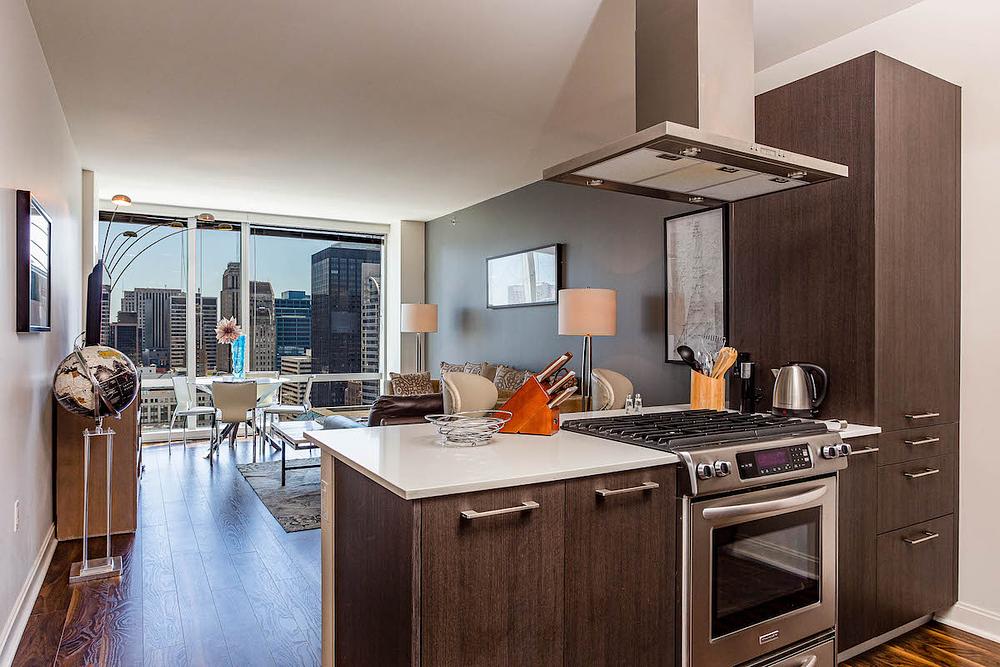 OneEleven 111 W Wacker Dr, Chicago, IL 60601
